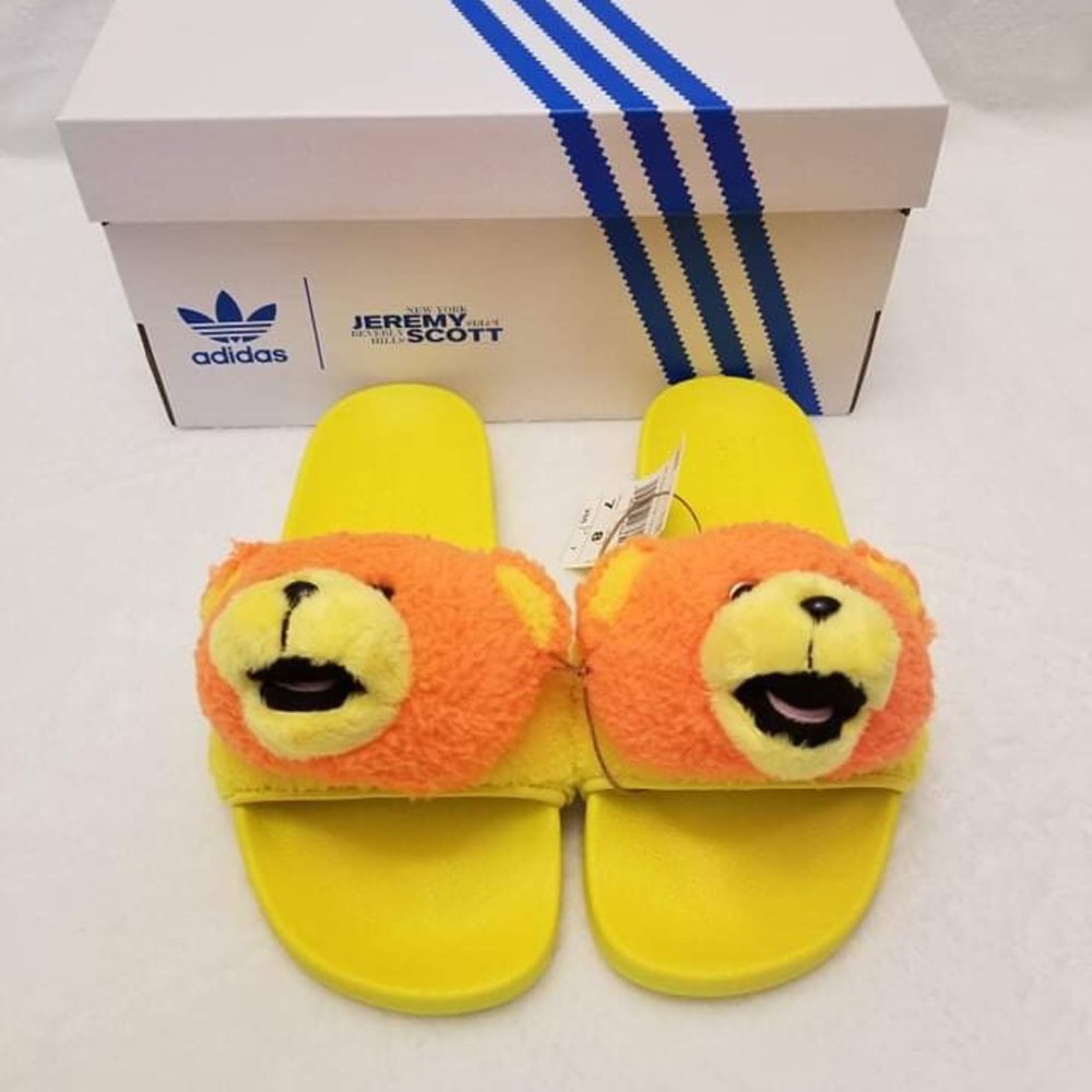 Adidas X JEREMY SCOTT ADILETTE TEDDY SLIDES